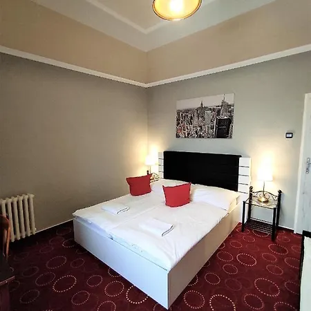 Sherwood Vojkovice Nad Ohri Hotel Vojkovice (Karlovy Vary)