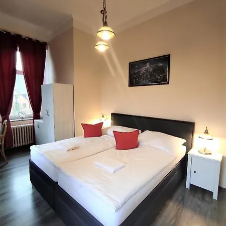 Sherwood Vojkovice Nad Ohri Vojkovice (Karlovy Vary)