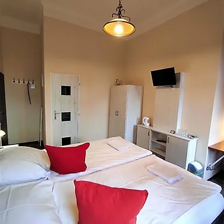 Sherwood Vojkovice Nad Ohri Hotel Wickwitz