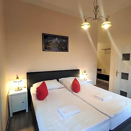 Sherwood Vojkovice Nad Ohri Hotel Wickwitz