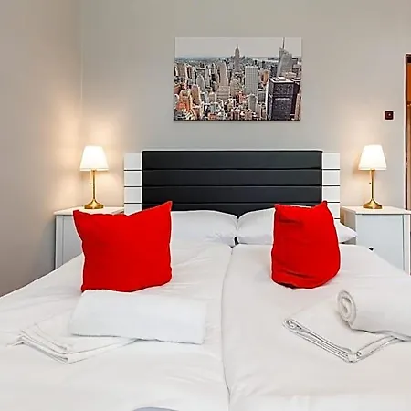 Hotell Sherwood Vojkovice Nad Ohri *